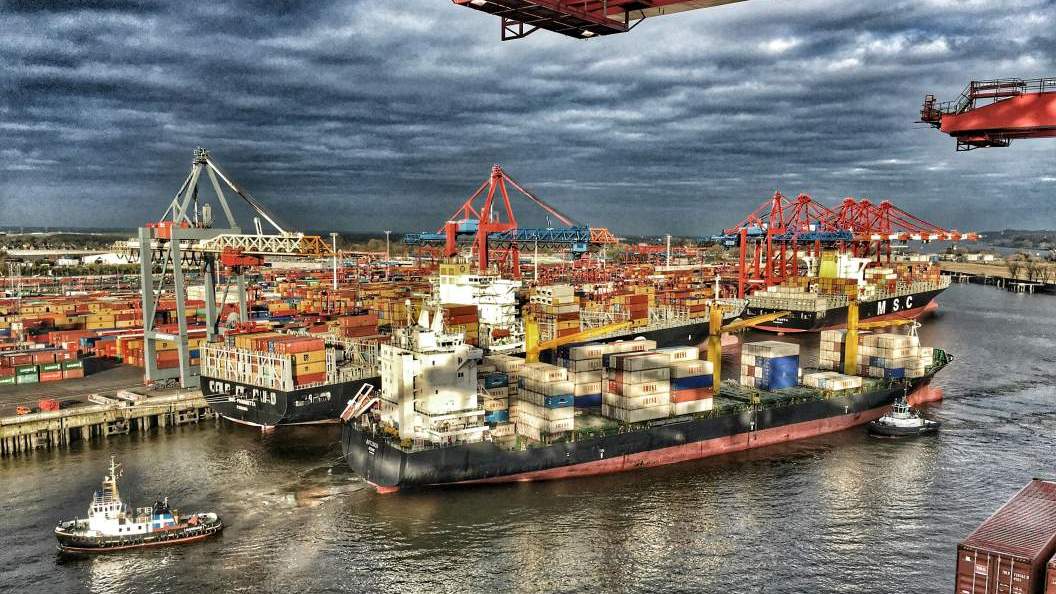 bernd-dittrich-sx6wB5MPwfI-unsplash.jpg{